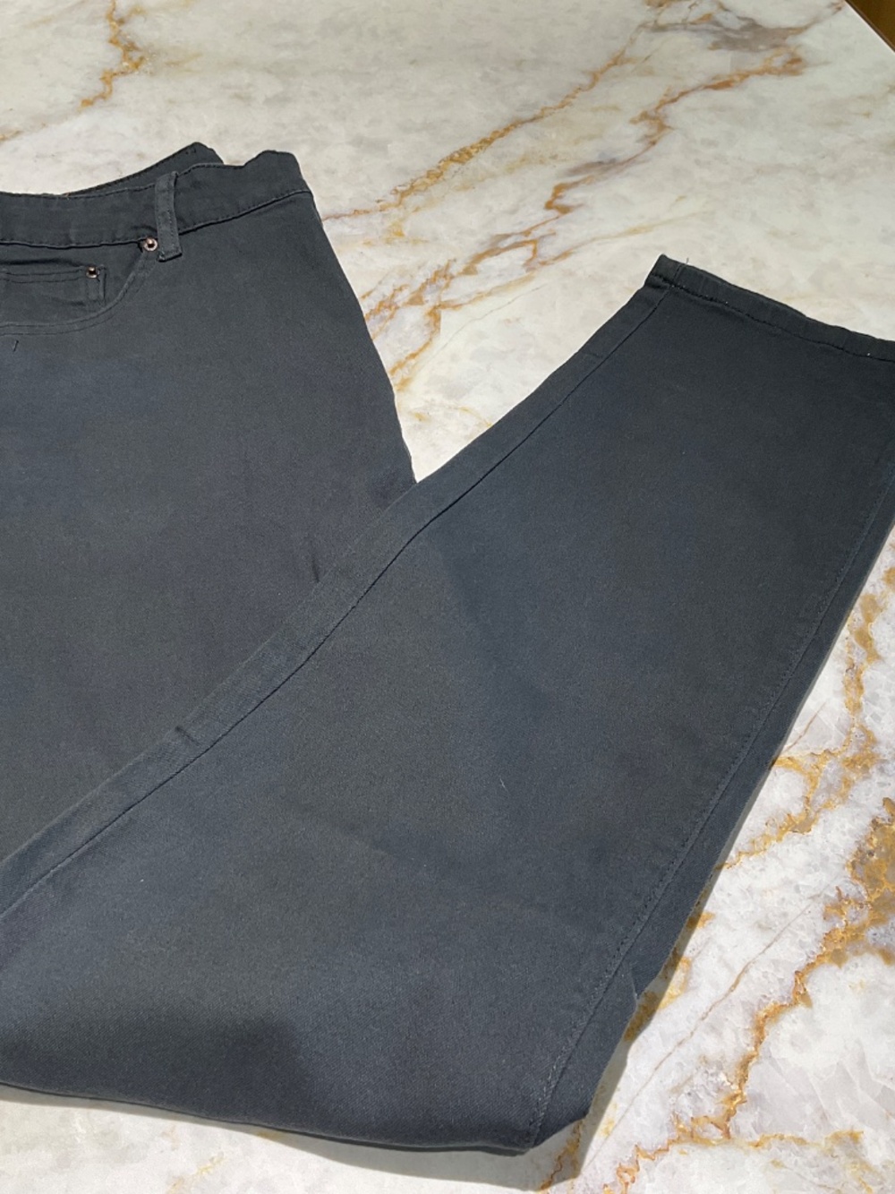 Men’s pants - Picture 3 of 3